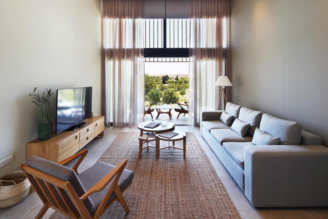 Minthis Resort Tsadha Екстериор снимка Living room