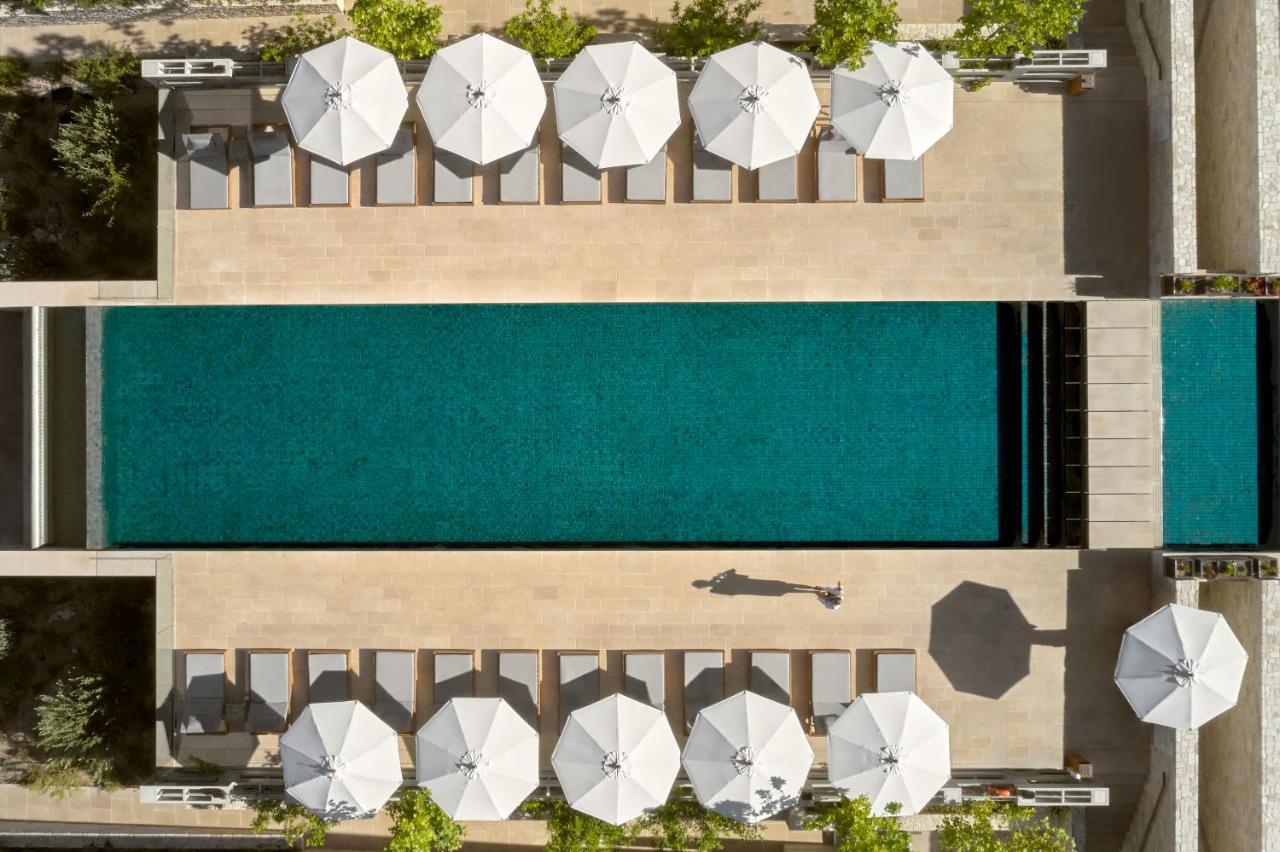 Minthis Resort Tsadha Екстериор снимка Aerial view of the pool at the Hotel