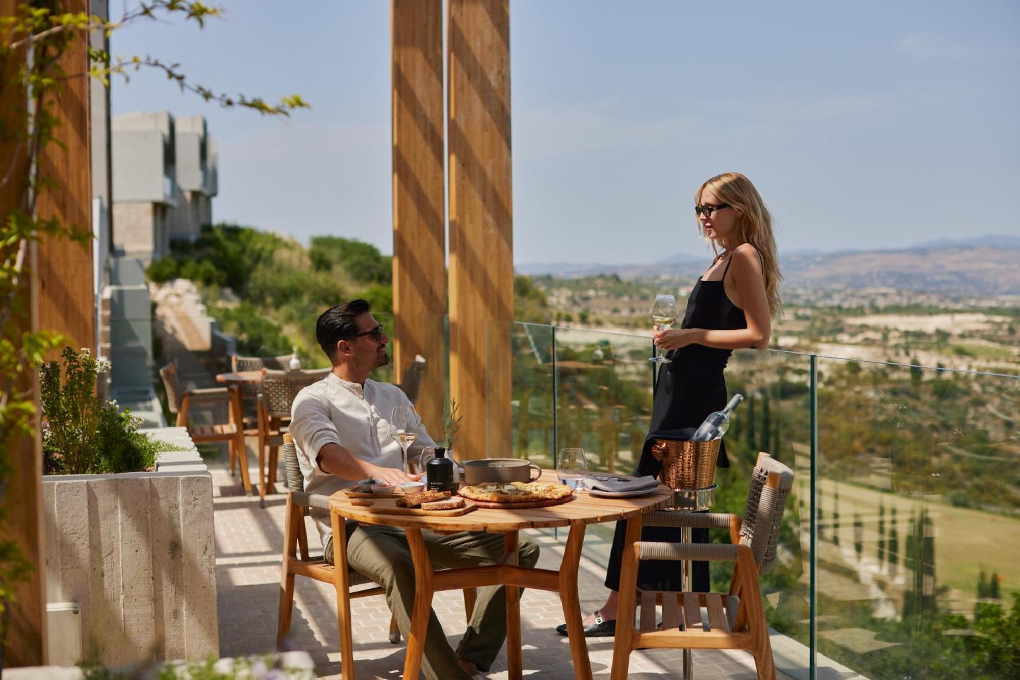 Minthis Resort Tsadha Екстериор снимка The View